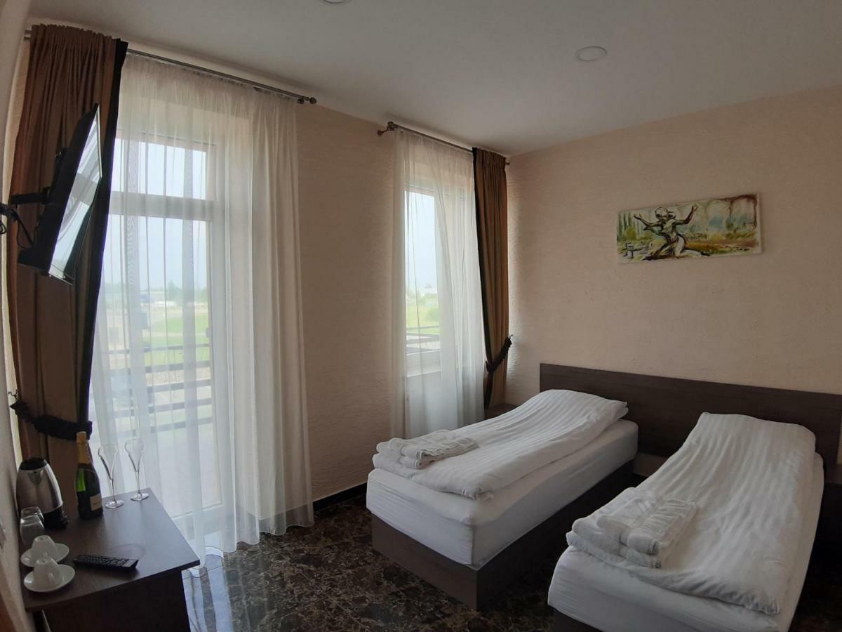 Arka Hotel Mazeikiai Luaran gambar