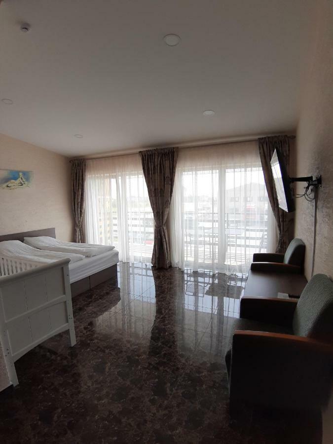Arka Hotel Mazeikiai Luaran gambar